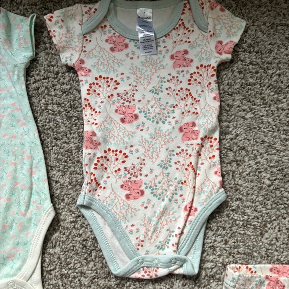 Matching Bundle Set - Picture 3 of 8